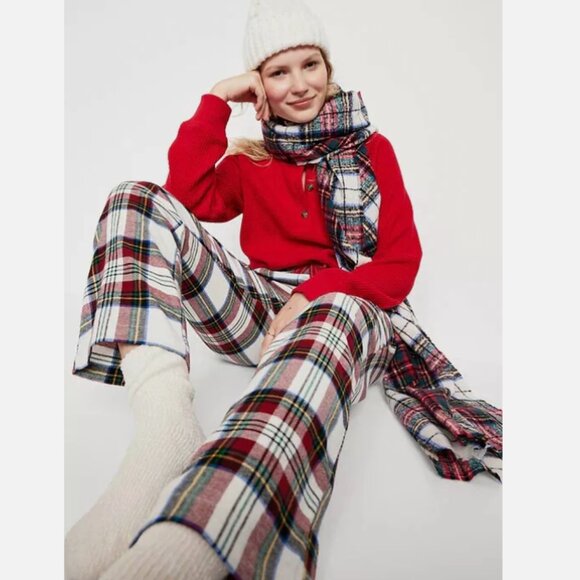 NWT Old Navy Mid-Rise Flannel Pajama Sleep Pants Red White Tartan Women Medium - Picture 4 of 4